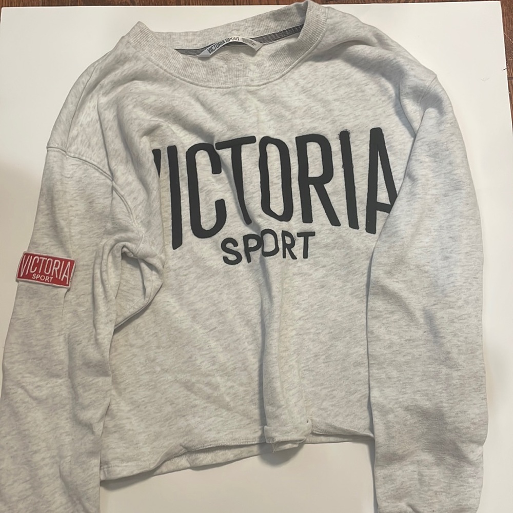 Victoria sport sweater extra small